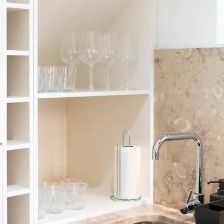 Pardal 2b - Penthouse In Alcantara - Parking Nearby Lejlighed