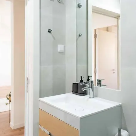 Lejlighed Pardal 2b - Penthouse In Alcantara - Parking Nearby