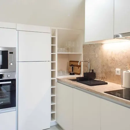 Apartment Pardal 2b - Penthouse In Alcantara - Parking Nearby Lissabon